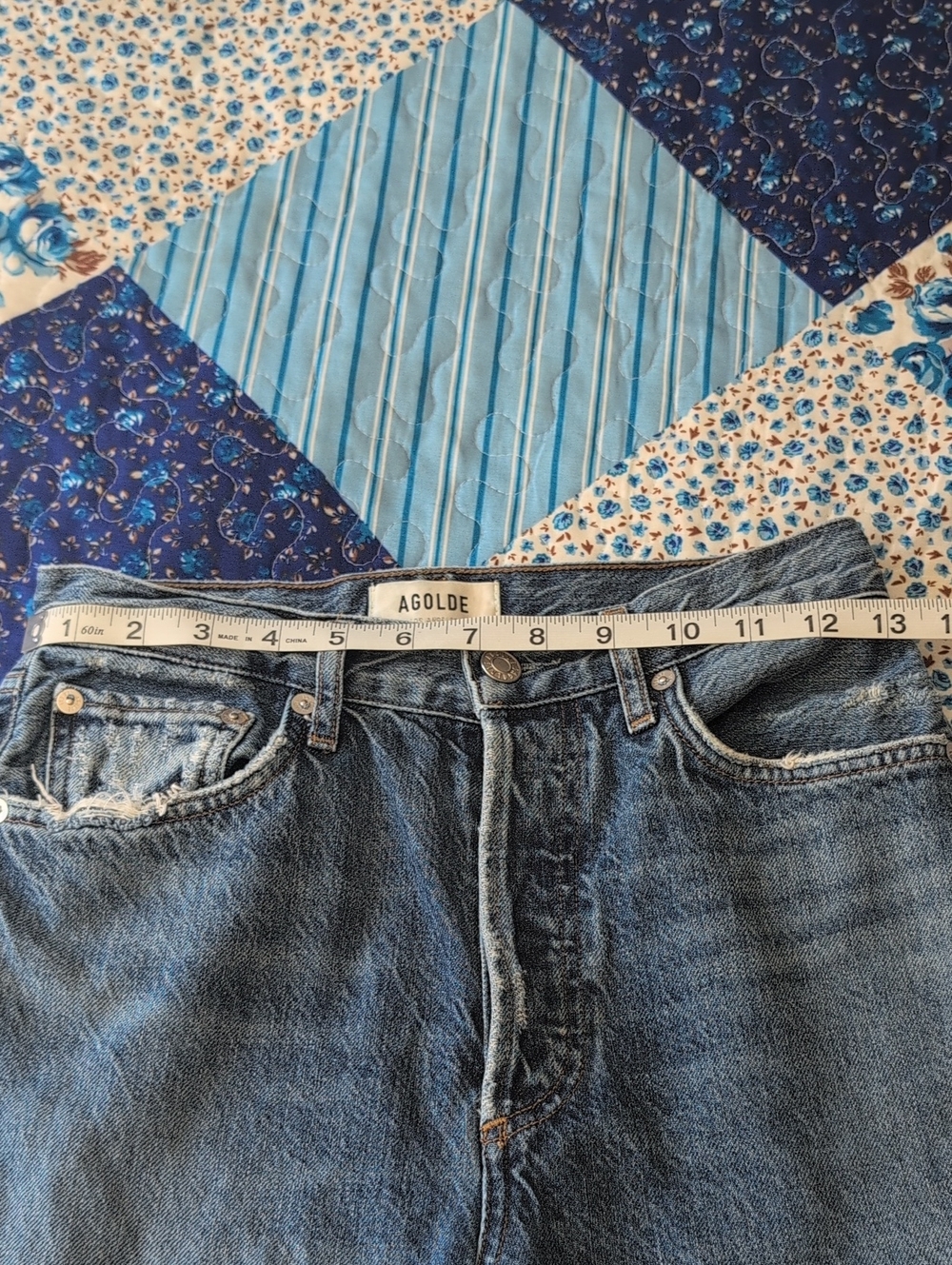 Agolde Riley Button Fly Cropped Jeans - Picture 7 of 8